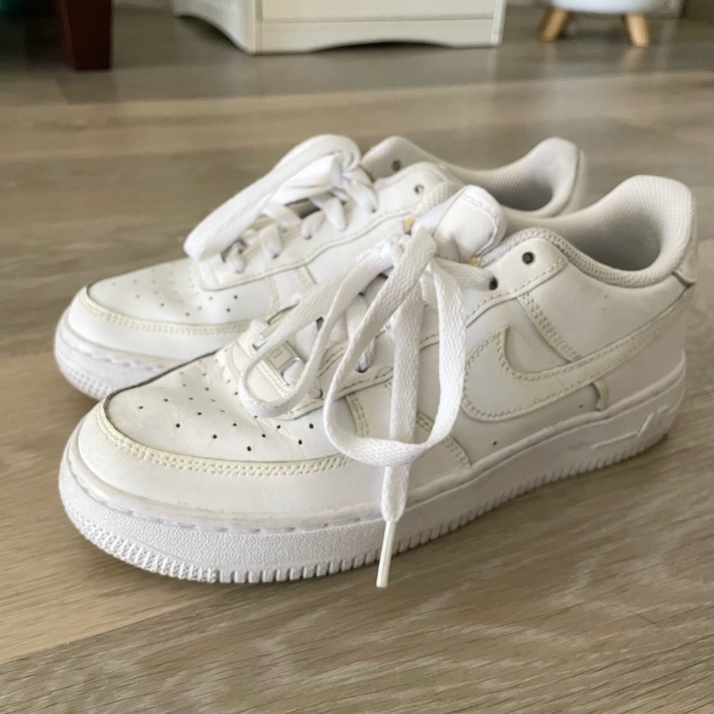 Nike women’s Air Force size 38